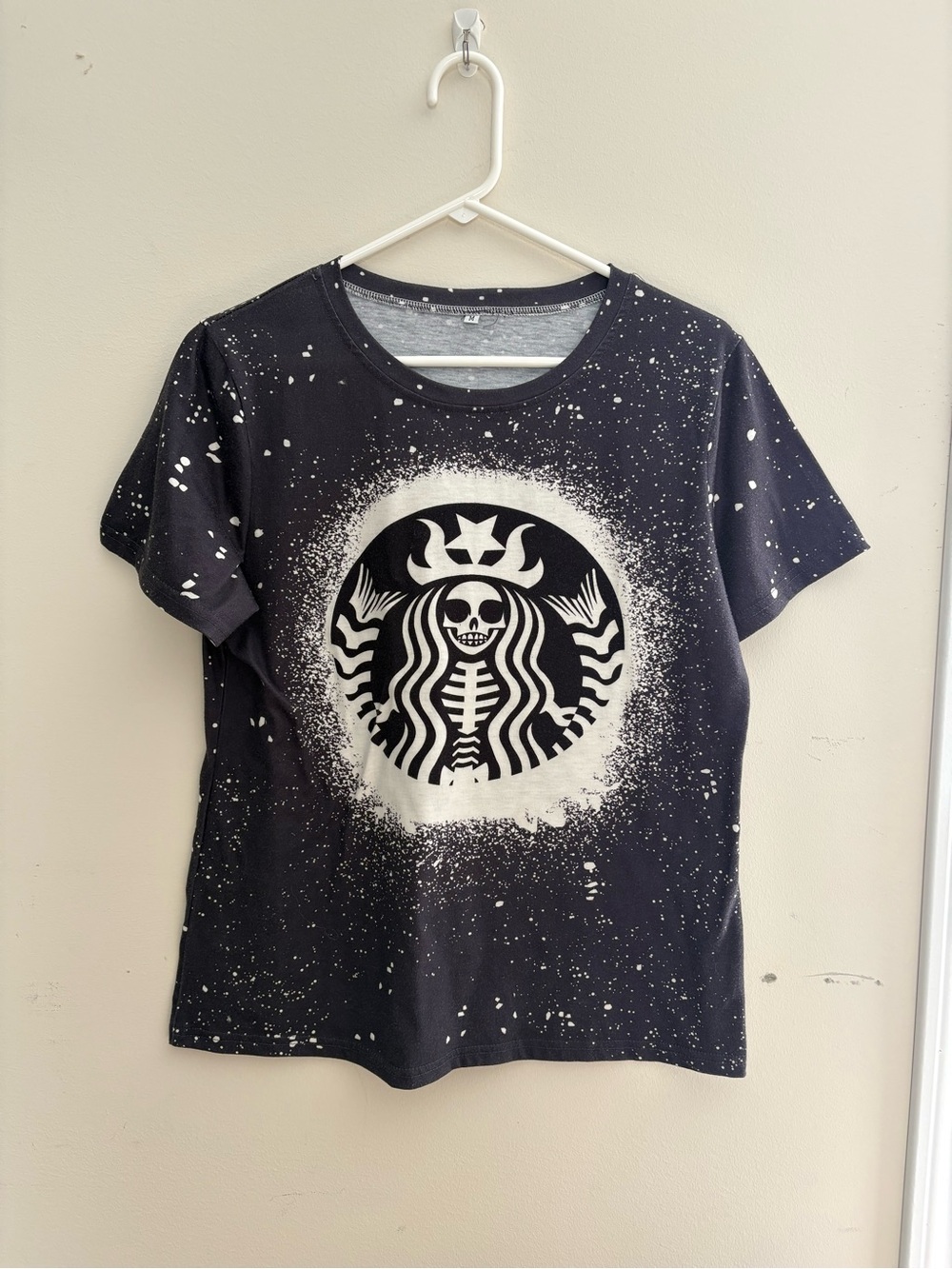 Starbucks Skeleton Graphic Tee Black Splatter Halloween Goth T-Shirt M